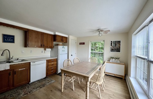 Woodsville House | Lakefront Peaceful Getaway in Mountain Lakes