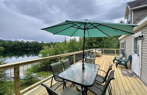 Woodsville House | Lakefront Peaceful Getaway in Mountain Lakes