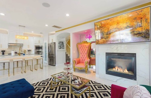 Terra Lago House | Lakefront Pool | Coachella Chic