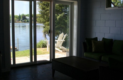 Oconomowoc House | Lakefront Retreat - Private Dock, Fire Pit & Panoramic Sunset Views