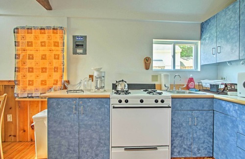 Rumney Cabin | Lakefront Rumney Retreat w/Shared Dock & Beach!