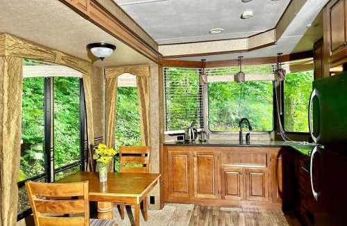 Parry Sound House | Lakefront RV Cottage in Parry Sound #18