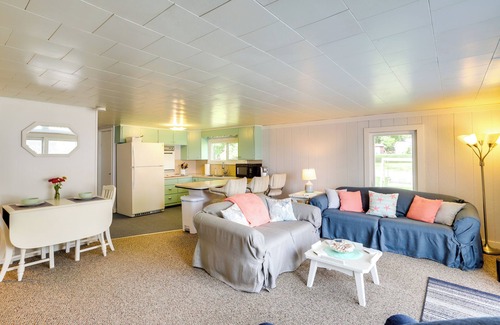 Grand Junction Cottage | Lakefront Vacation Rental, 13 Mi to South Haven!