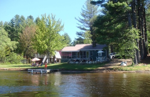 Wells House | LAKEFRONT VACATION RENTAL ON LAKE ALGONQUIN-WELLS NY