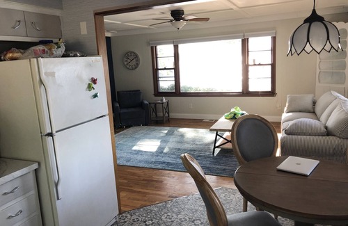 Plainwell House | Lakefront Walkout Cottage, Beach, Dock, Kayaks, Sunsets on Pine Lake! 🐚🐟