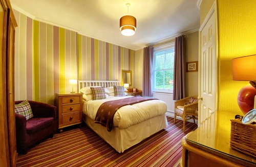 Newby Bridge House | Lakes End Guest House