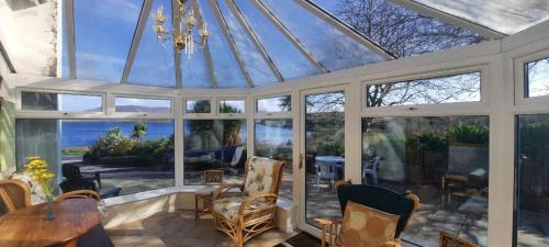 Saula House | Lakeshore House