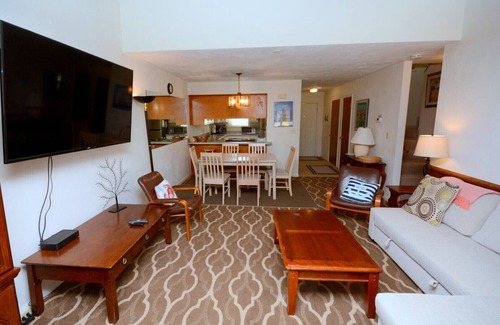 Croatan Beach Condo | Lakeside 3 Bedroom Vacation Rental - Croatan Beach.