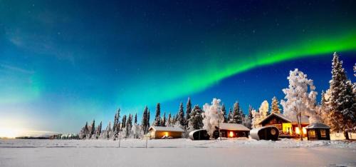 Kiruna House | LAKESIDE AURORA CABINS