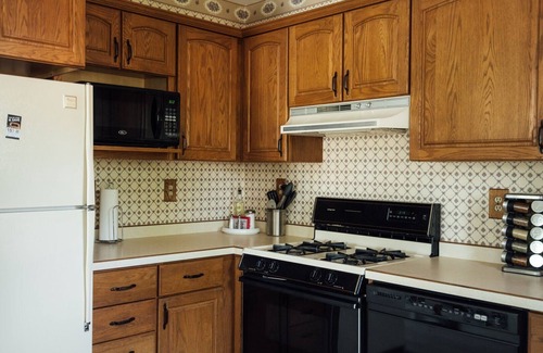 Duluth House | Lakeside Bungalow | Extended Stay Living