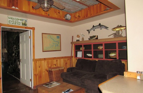Mannford Cabin | Lakeside Cabin