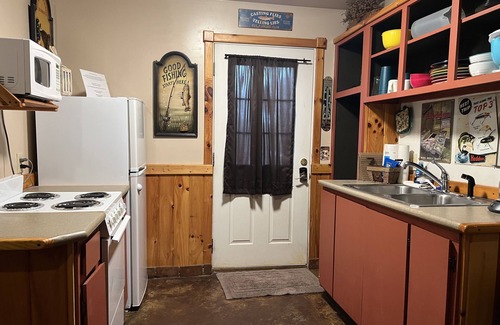 Mannford Cabin | Lakeside Cabin