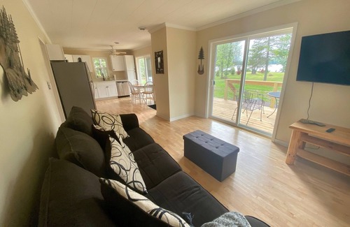 Lake Linden House | Lakeside Cottage Just Off Snowmobile/ATV Trail!