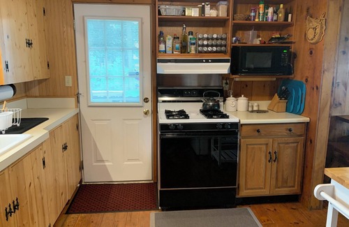 North Hero Cottage | Lakeside Cottage