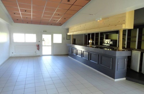 Prailles RV Rental | Lakeside Family Oasis with Outdoor Fun & Kitchen | 2 Units | Near Abbaye Royale