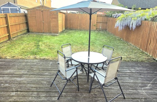 Oakham Apartment | Lakeside Family stay/Contractor