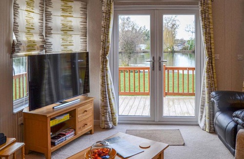 Saxmundham House | Lakeside