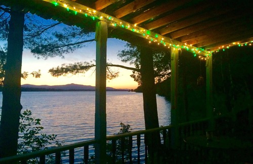 Bridport House | Lakeside heavenly isolation