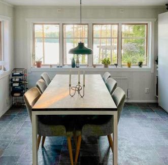 Karlskoga House | Lakeside Holiday Home With Sauna Near Karlskoga