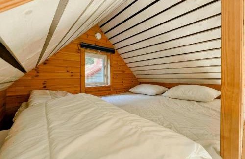 Karlskoga House | Lakeside Holiday Home With Sauna Near Karlskoga