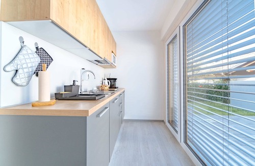 Bled Apartment | Lakeside Living: Modern Apartment Just 400m from Lake Bled