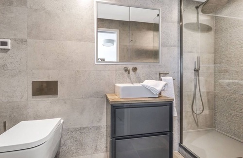 Sturminster Marshall Cabin | Lakeside Lodge by Grandeur Property