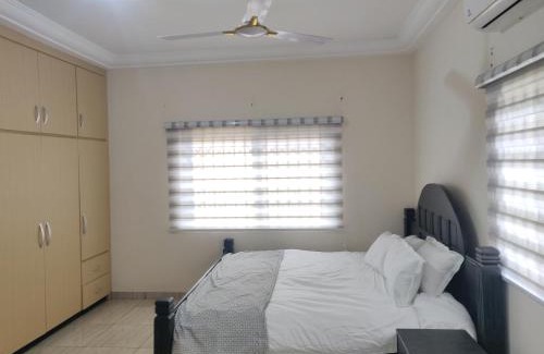 Nungua House | Lakeside Lodge