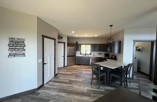 Ontonagon House | Lakeside Lookout 3 Bedroom
