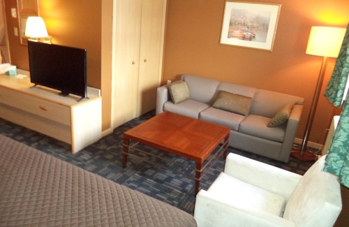 Gladstone Hotel | Lakeside Motor Inn