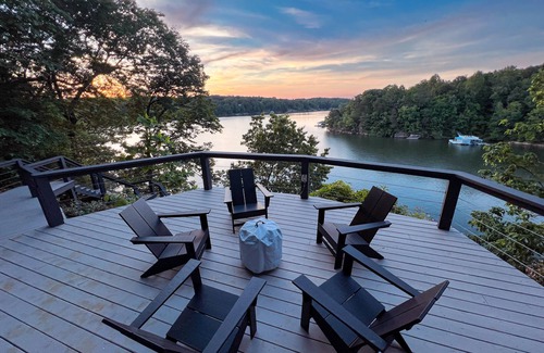 Bremen Cabin | Lakeside Oasis: Contemporary Cabin, Sunset Views