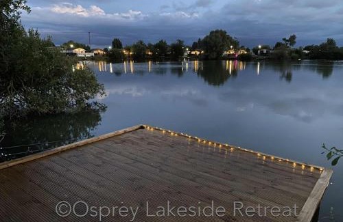 Tattershall House | Lakeside Retreat with hot tub and fishing peg on Osprey Rise at Tattershall Lakes Country Park