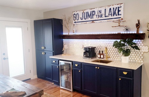 Center Township Cabin | Lakeside Sand Beach House on 3 Acres of fun Near Nisswa and Cross Lake.