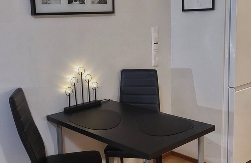 Jyvaskyla Apartment | Lakeside Serenity in Lutakko | sauna, parking, spacious balcony with lakeview