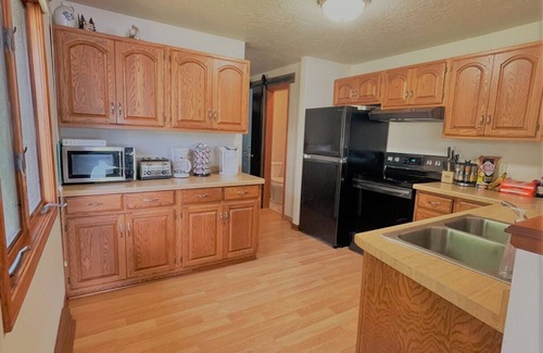 Minocqua House | Lakeview Cabin in the heart of downtown Minocqua, WI