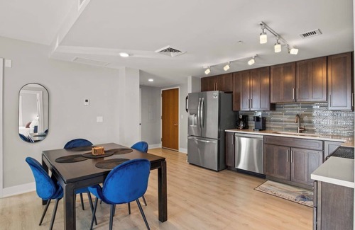 Canandaigua Condo | Lakeview Condo | Hot Tub | Pool | Restaurant