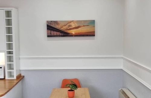 Southport Apartment | Lakeview Court Southport
