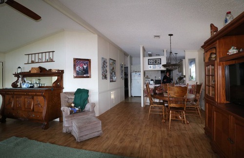 Hernando House | Lakeview from your living room. Water touches the back yard.