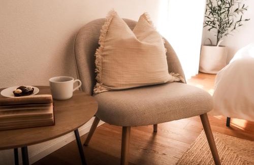 Chatillon House | Lakeview Homestay - Private Guest Rooms & Bathroom