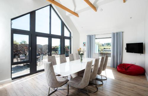 Clonakilty House | Lakeview House Clonakilty by Trident Holiday Homes
