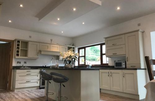 Monaghan House | Lakeview Lodge