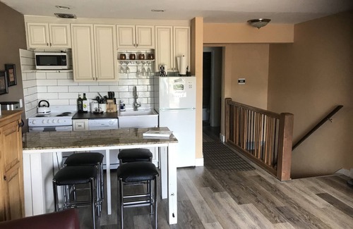 Dillon Condo | Lakeview Mountain Retreat