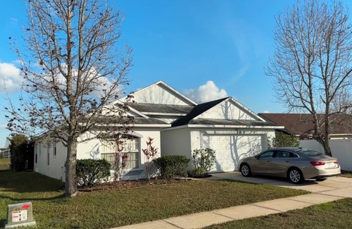 Eagle Pointe South Villa | Lakeview Villa in Kissimmee, close to Disney, private pool & hot tub, pool heat