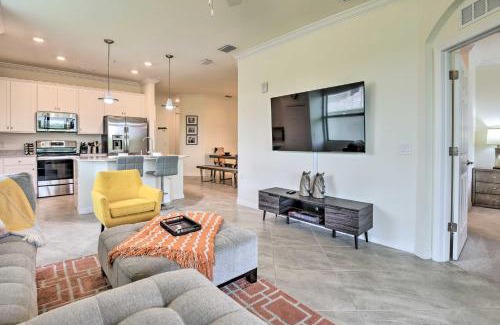 Lakewood Ranch Apartment | Lakewood Natl Golf Club Condo with Lake Views!