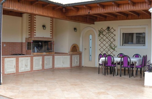 Souli Villa | Laki Villa with pool and jacuzzi