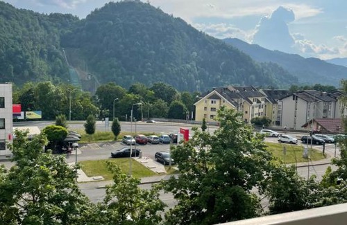 Kranj Apartment | Lakiluk