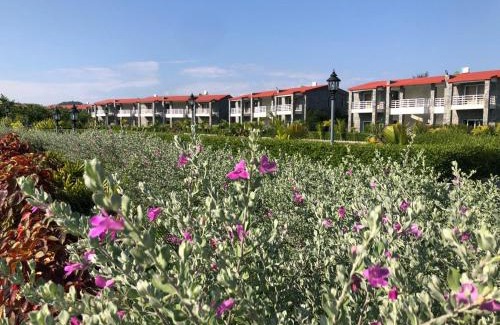 Ranakpur Hotel | Lal Bagh Resort Ranakpur - Step into the wild, Stay in luxury