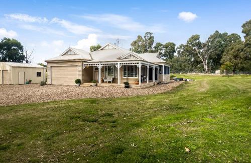 Pomonal House | Lallibroch