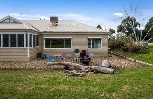 Pomonal House | Lallibroch