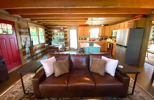 Todd Cabin | Lallybroch In The Mountains