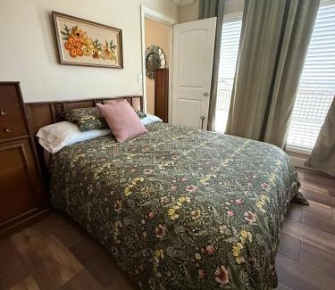 Eastland County House | Lallygag Lane's Country Cottage